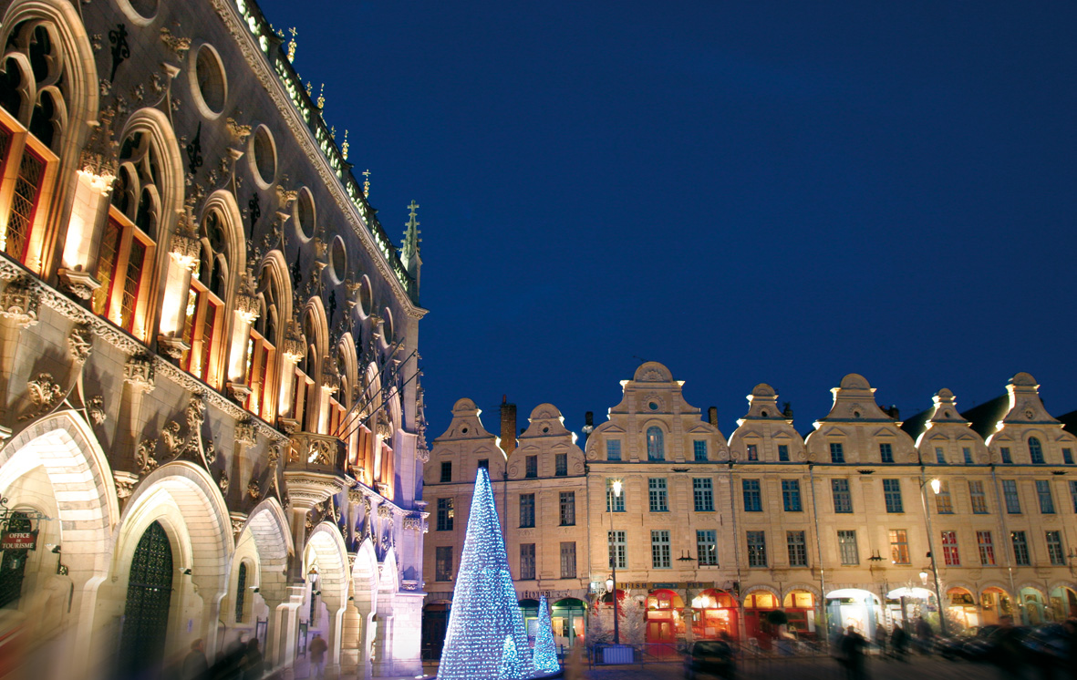 Arras_Marche_Noël_2024_Voyages_Descamps